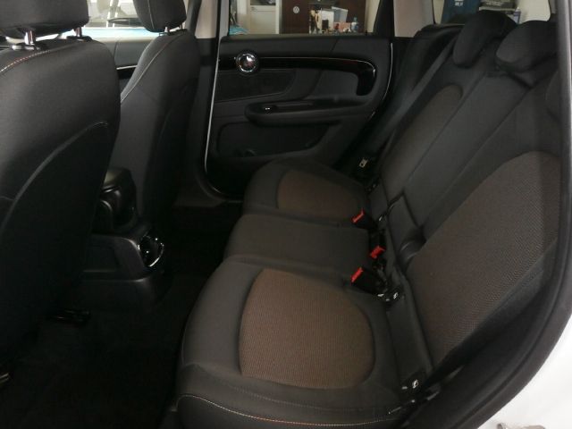 BMW MINI COOPER CROSSOVER