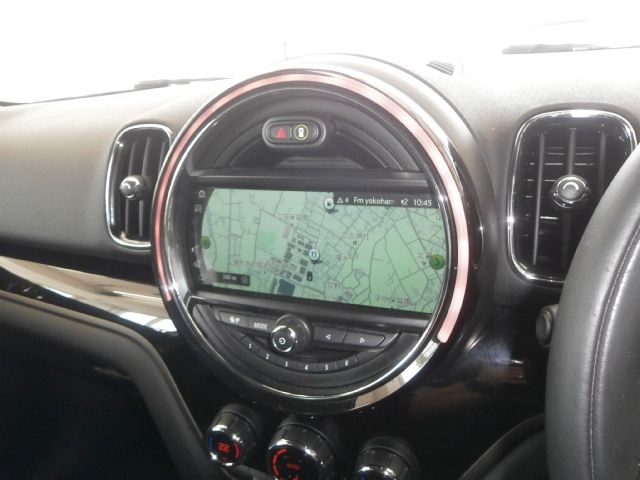 BMW MINI COOPER CROSSOVER