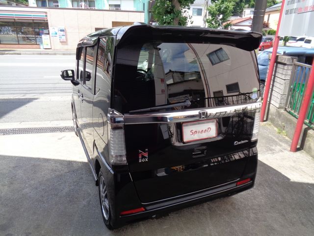 N BOX CUSTOM