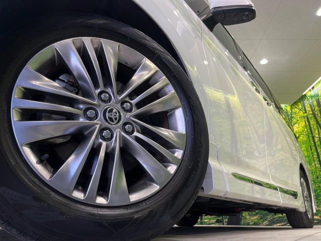 ALPHARD hybrid 4WD