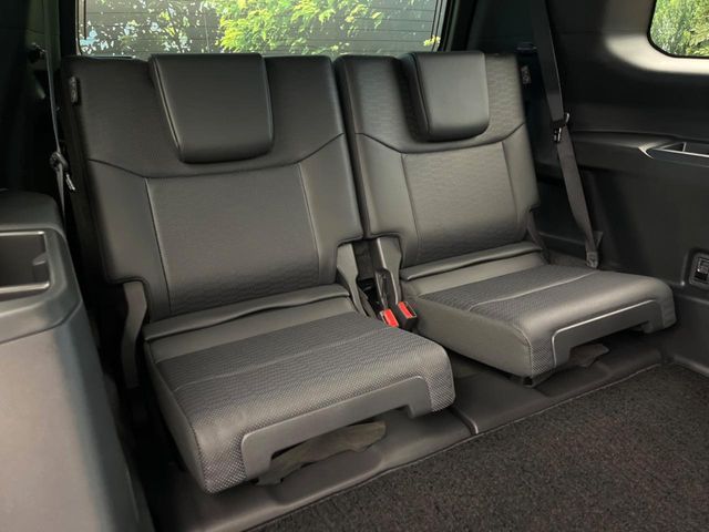 LANDCRUISER 250