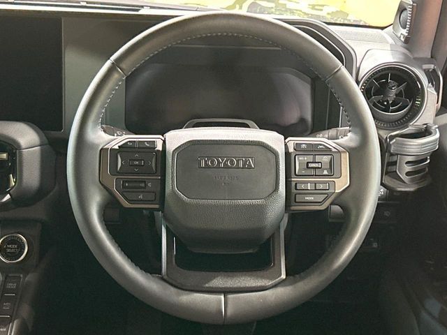 LANDCRUISER 250