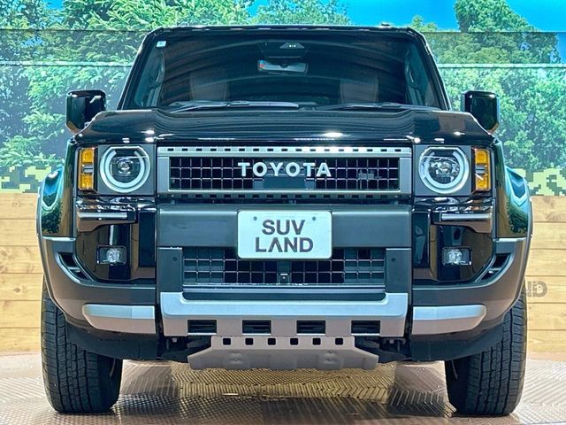 LANDCRUISER 250