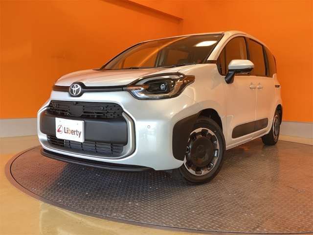 SIENTA HYBRID
