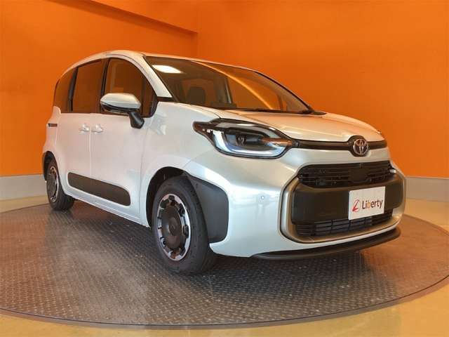 SIENTA HYBRID