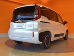 SIENTA HYBRID