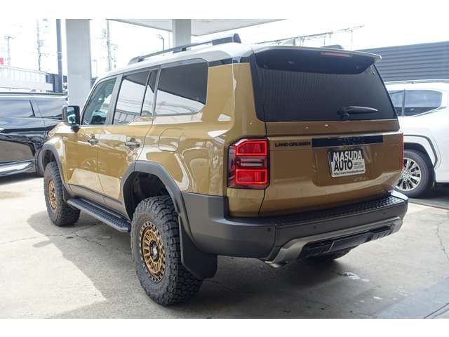 LANDCRUISER 250