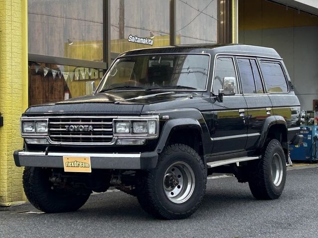 LANDCRUISER van