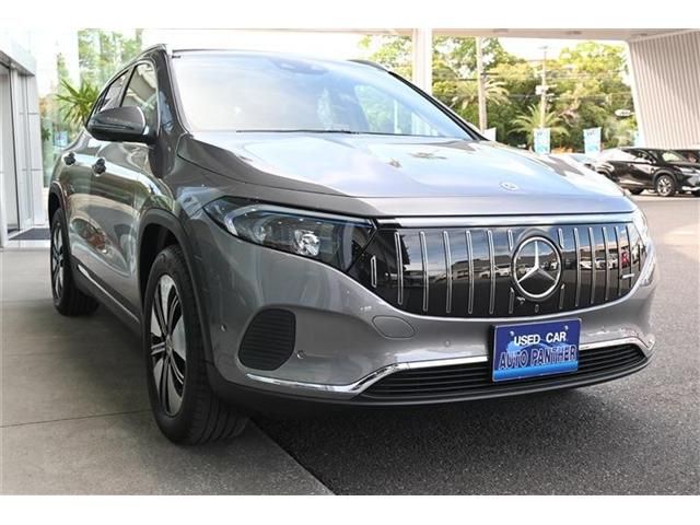 MERCEDES BENZ EQA