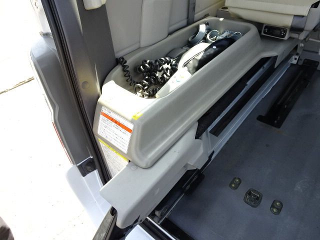 Caravan Bus