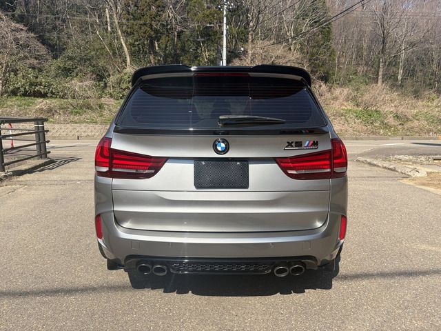 BMW X5 M