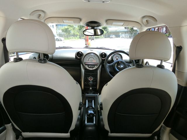 BMW MINI COOPER CROSSOVER