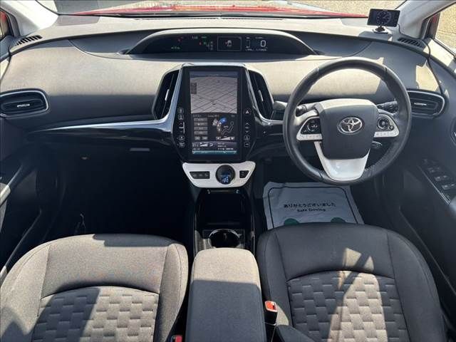 PRIUS PHV