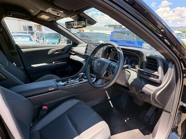 CROWN ESTATE 4WD