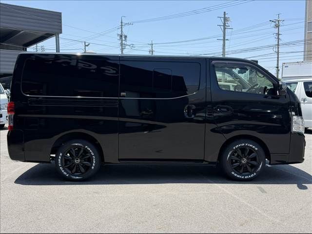 CARAVAN van 2WD