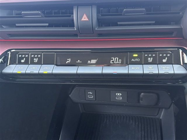 PRIUS 4WD