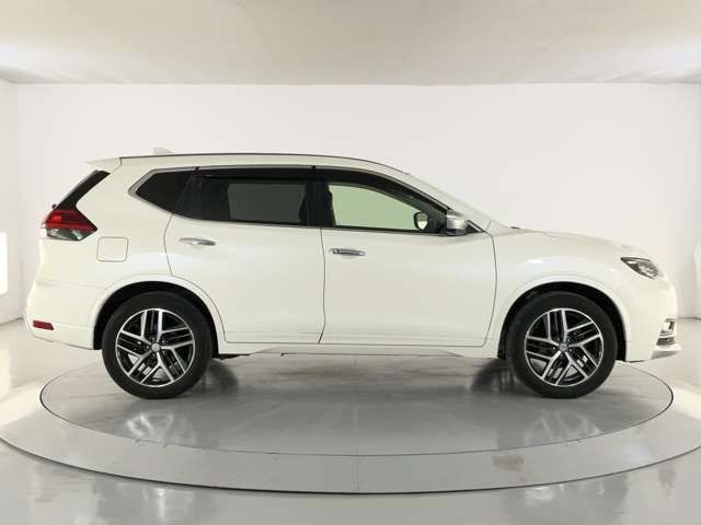 X-TRAIL 4WD