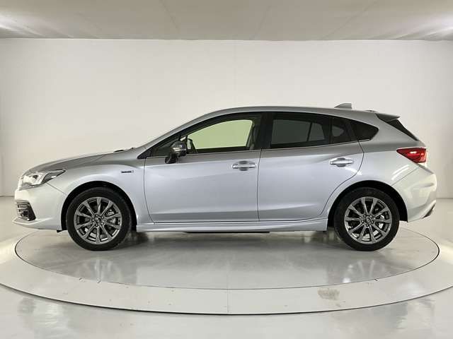 IMPREZA SPORT 4WD