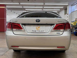CROWN sedan hybrid
