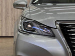 CROWN sedan hybrid