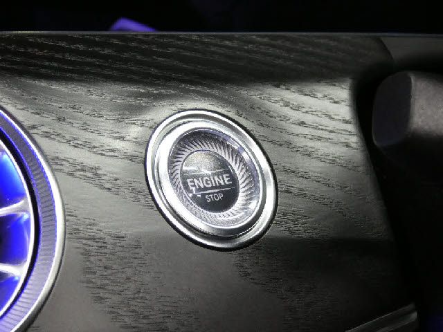 MERCEDES BENZ E class open