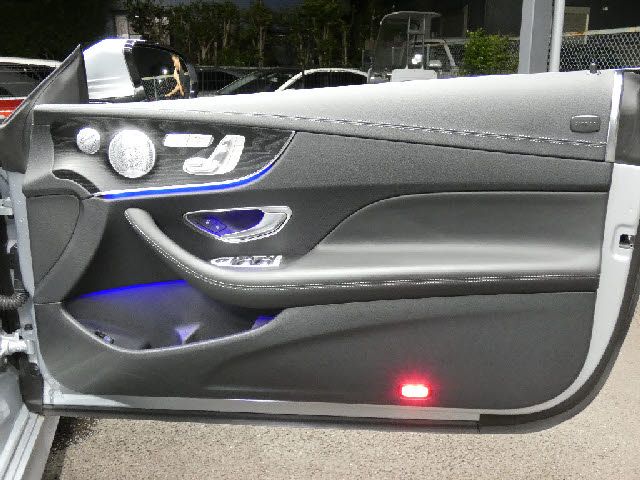 MERCEDES BENZ E class open