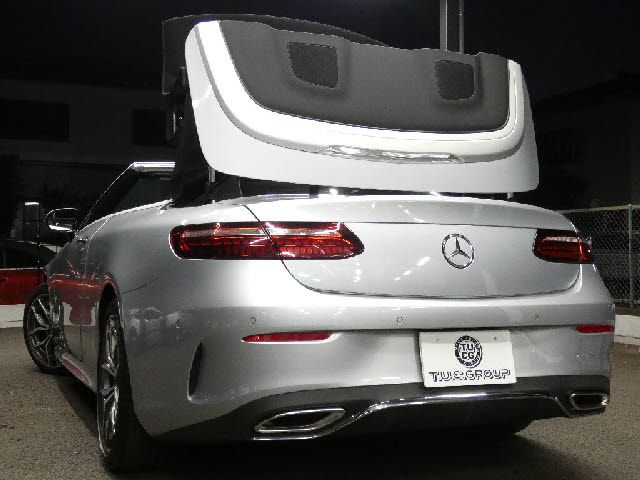 MERCEDES BENZ E class open