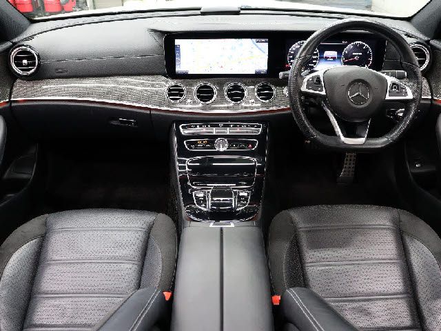 MERCEDES AMG E station wagon