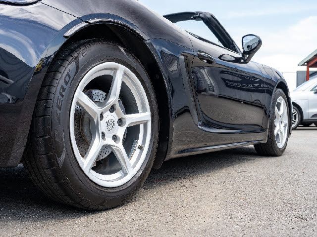 PORSCHE 718BOXSTER