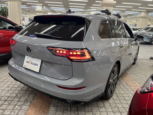 VOLKSWAGEN GOLF VARIANT