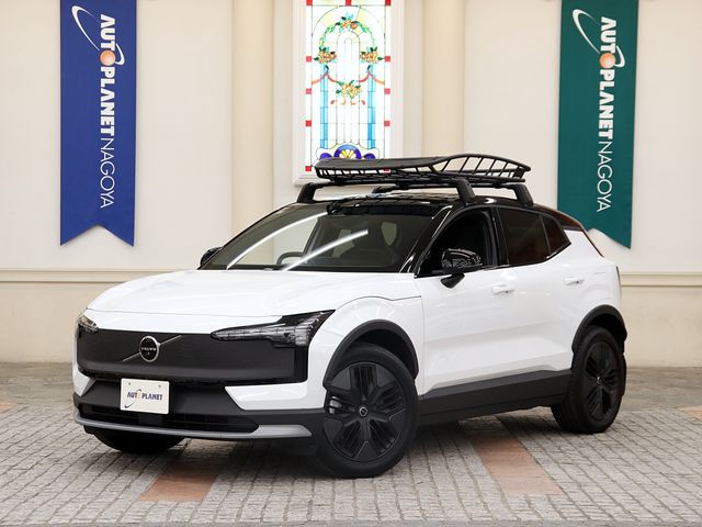VOLVO EX30 CROSS COUNTRY