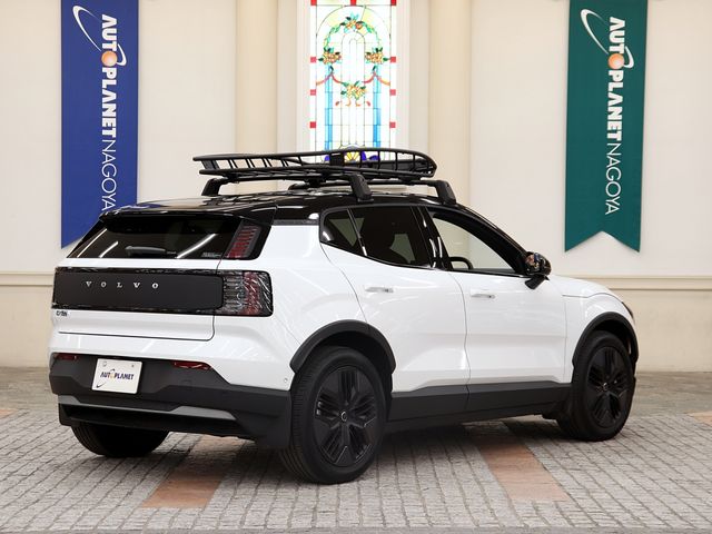 VOLVO EX30 CROSS COUNTRY