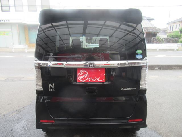 N BOX CUSTOM
