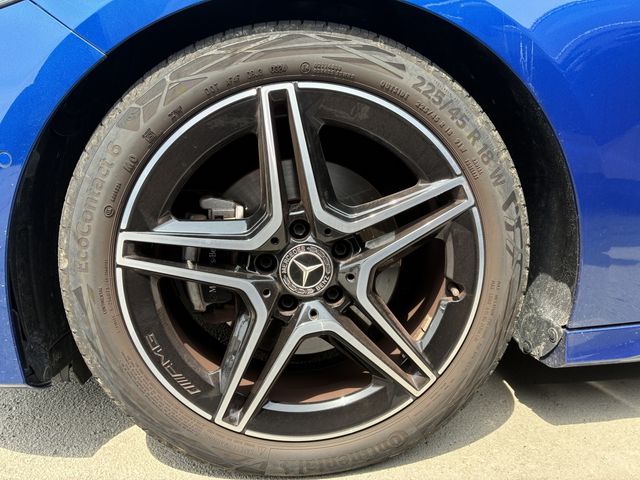MERCEDES BENZ A class