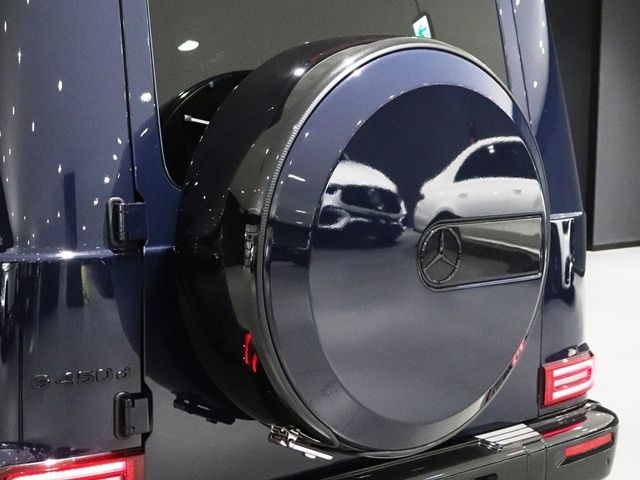 MERCEDES BENZ G class
