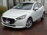 MAZDA2