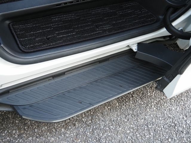 ALPHARD hybrid