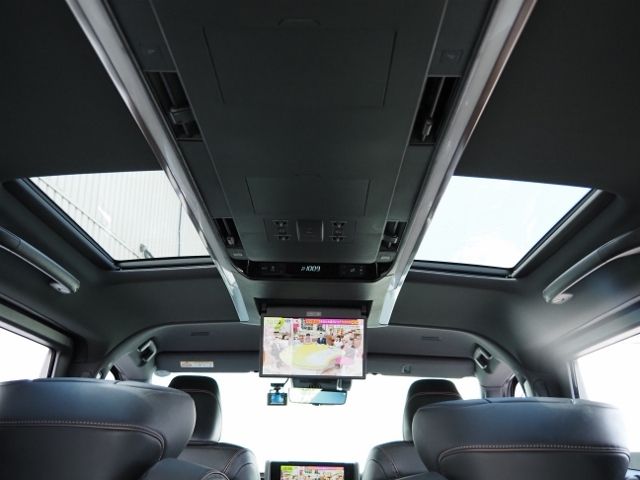 ALPHARD hybrid