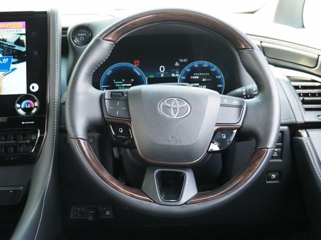 ALPHARD hybrid