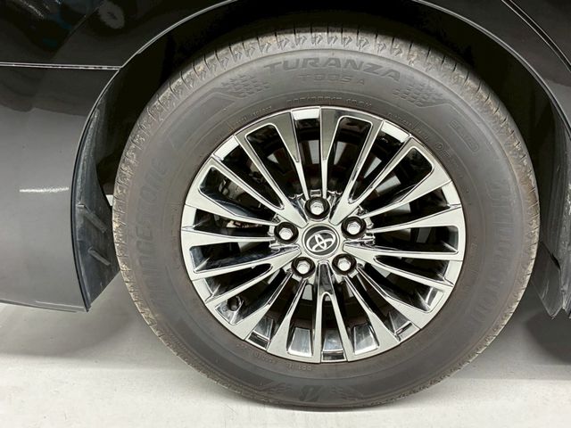 ALPHARD hybrid