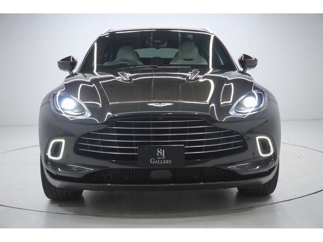 ASTON MARTIN SUV