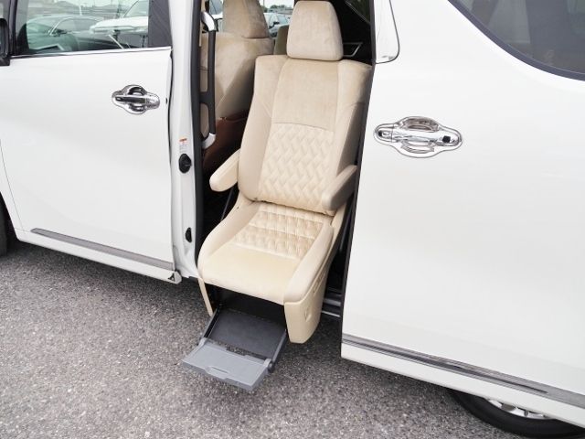 ALPHARD hybrid 4WD