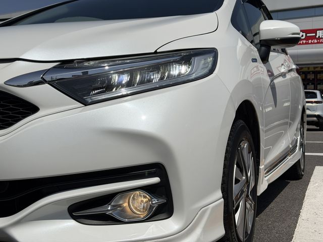 SHUTTLE HYBRID 4WD