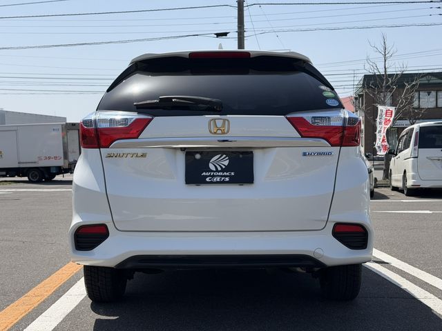 SHUTTLE HYBRID 4WD