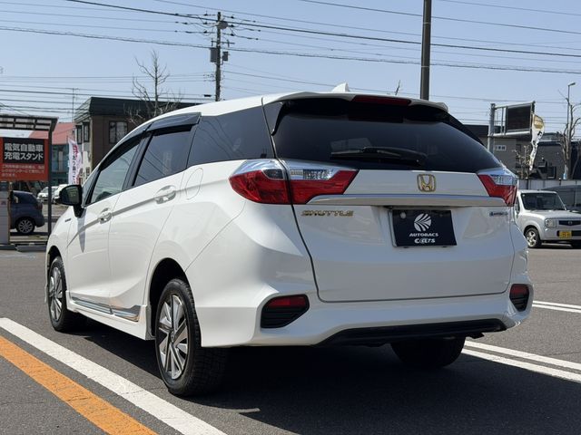 SHUTTLE HYBRID 4WD