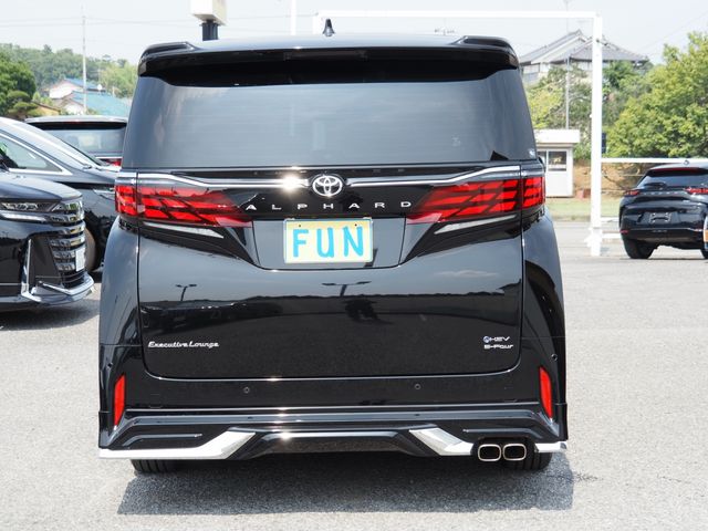 ALPHARD hybrid 4WD