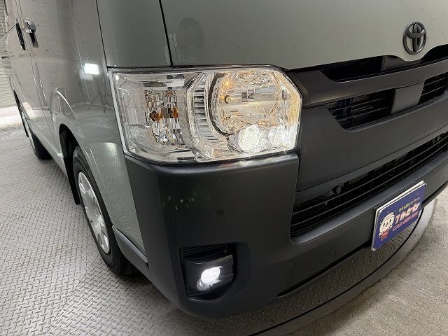 HIACE van 2WD