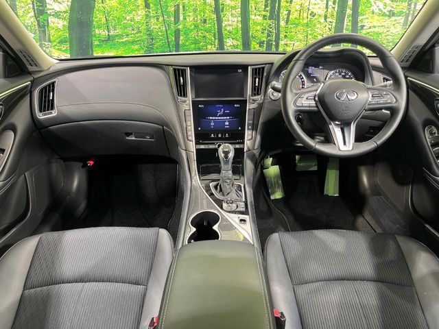 SKYLINE HYBRID 4WD