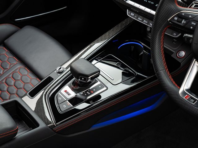 AUDI RS4 AVANT