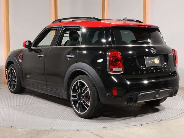 BMW MINI CROSSOVER